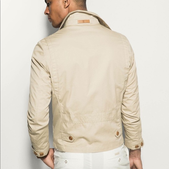 Jacket - Picture 3 of 4